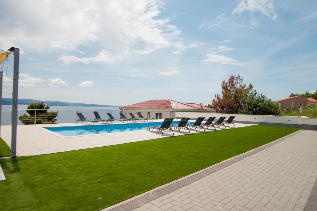 Villa Stipe Jesenice  Εξωτερικό φωτογραφία