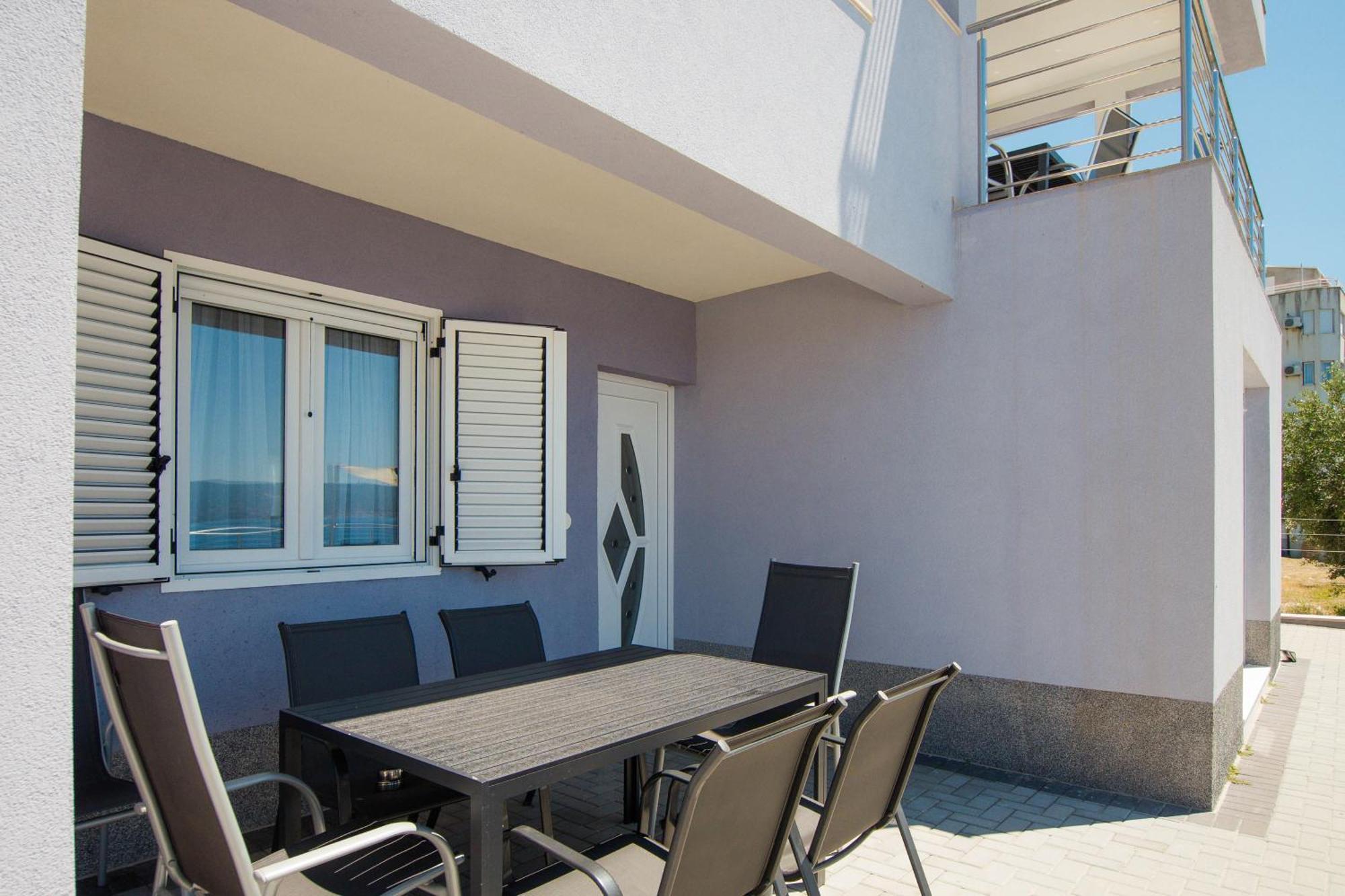 Villa Stipe Jesenice  Εξωτερικό φωτογραφία